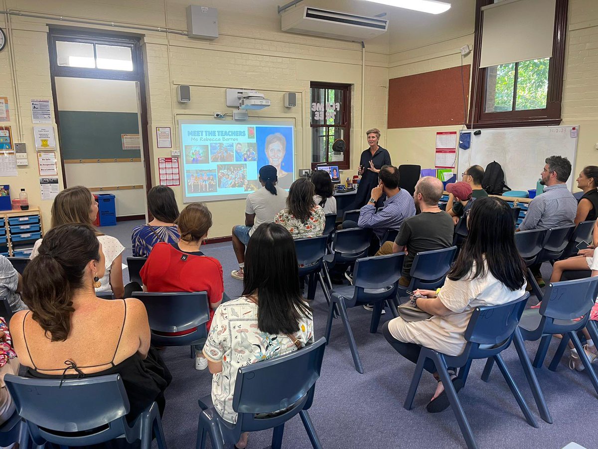 GlebePublic's tweet photo. Fantastic parent information sessions this evening from our Kindergarten, Year 1, and Year 2 teams ⭐️👌🏼 Positive partnerships and authentic relationships is what we are all about at Glebe PS ✨🤩#positivepartnerships #learningtogether @JessamyRush @KarissaPedron @NSWEducation https://t.co/vMh0iJoDv6