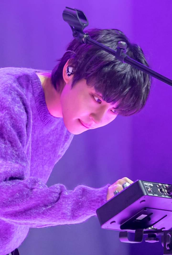 theckpotx's tweet photo. Apaka pogi mo naman talaga eh ano po maiidlip sana ko wala na wag na lang titigan nlng kita.. ☺💜 https://t.co/ZEaoEE2a4m