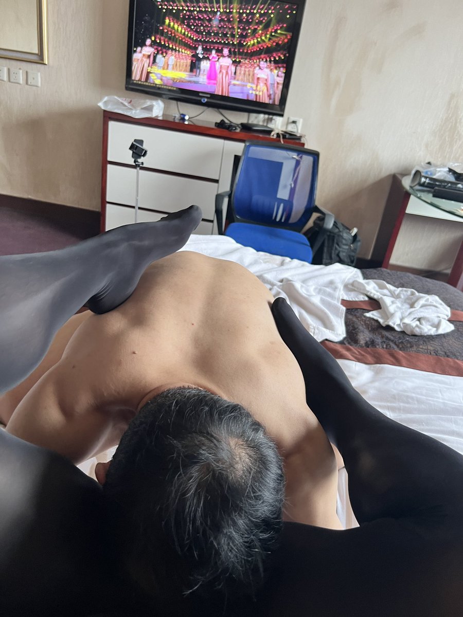 洛阳女装大菊花寻拳攻 tweet media