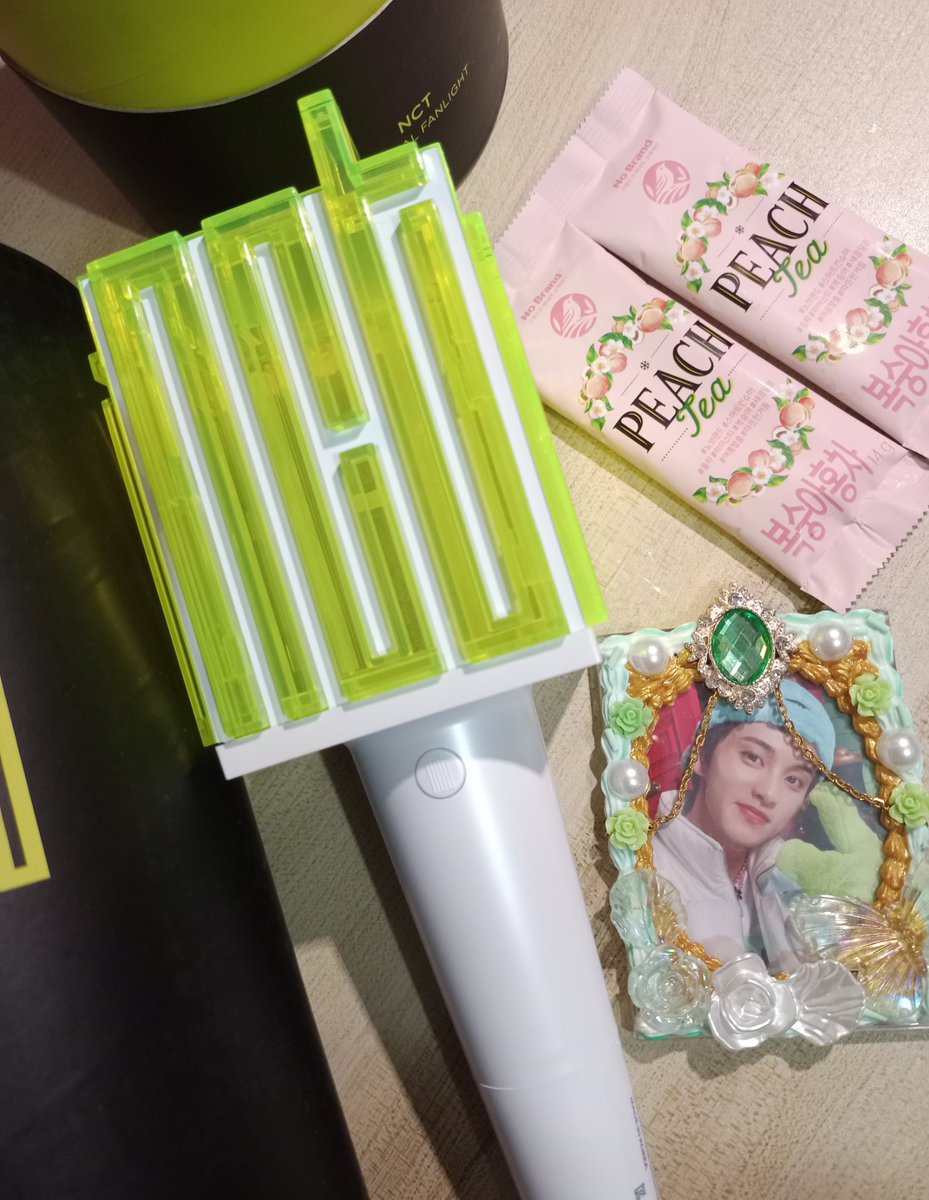 HannDeul's tweet photo. ๑>ᴗ<๑ 💌
{#Hanndeul_mails}
~from @ubos_yaman
My Neobong finally arrived!!! Thank you so much for packing it securedly! Ready na for future nct concerts🫶🏼🥹
#THS_Feedback https://t.co/8nHTfIclVf