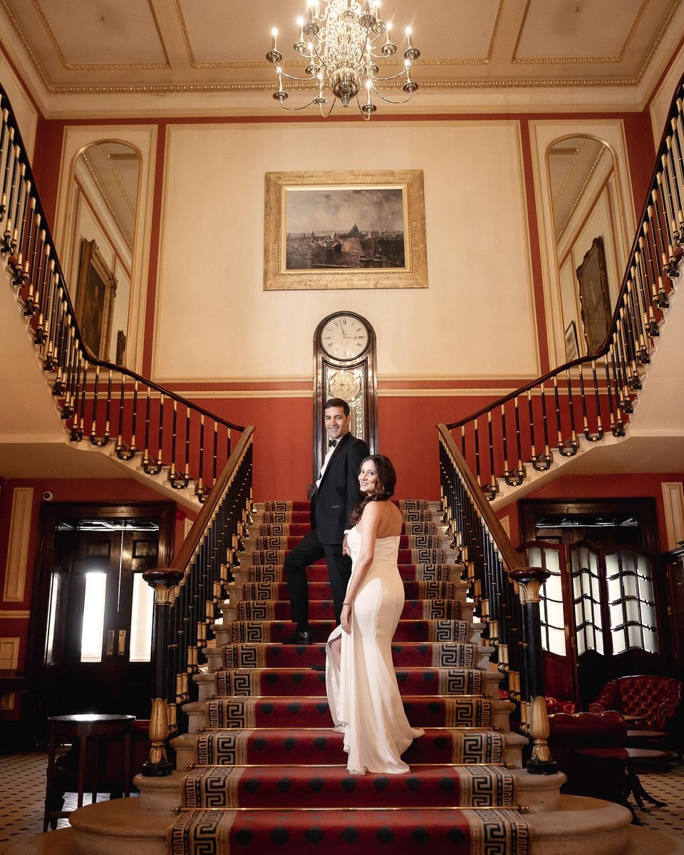 Love is in the air... and to celebrate Valentine’s Day, we thought it would be lovely to share some of the best moments of our wonderful weddings 💞 🥂 
#weddings #london #historicalvenue #weddingvenue #cityoflondonclub