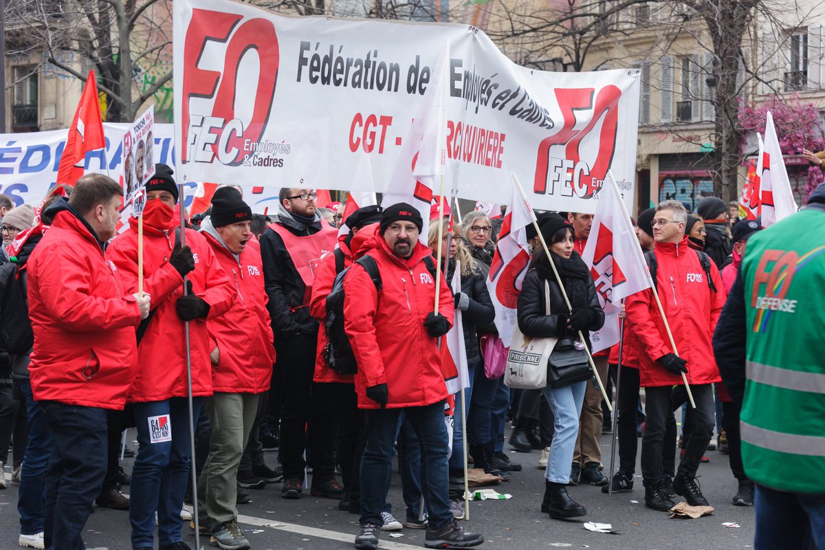 On lâche rien !
Continuez à faire signer massivement la pétition intersyndicale contre la réforme des retraites.
Déjà plus d’un million de signatures !
Maintenons la pression !
Ensemble on peut gagner et faire reculer le gouvernement !
NON à la retraite à 64ans et plus !
#FECFO