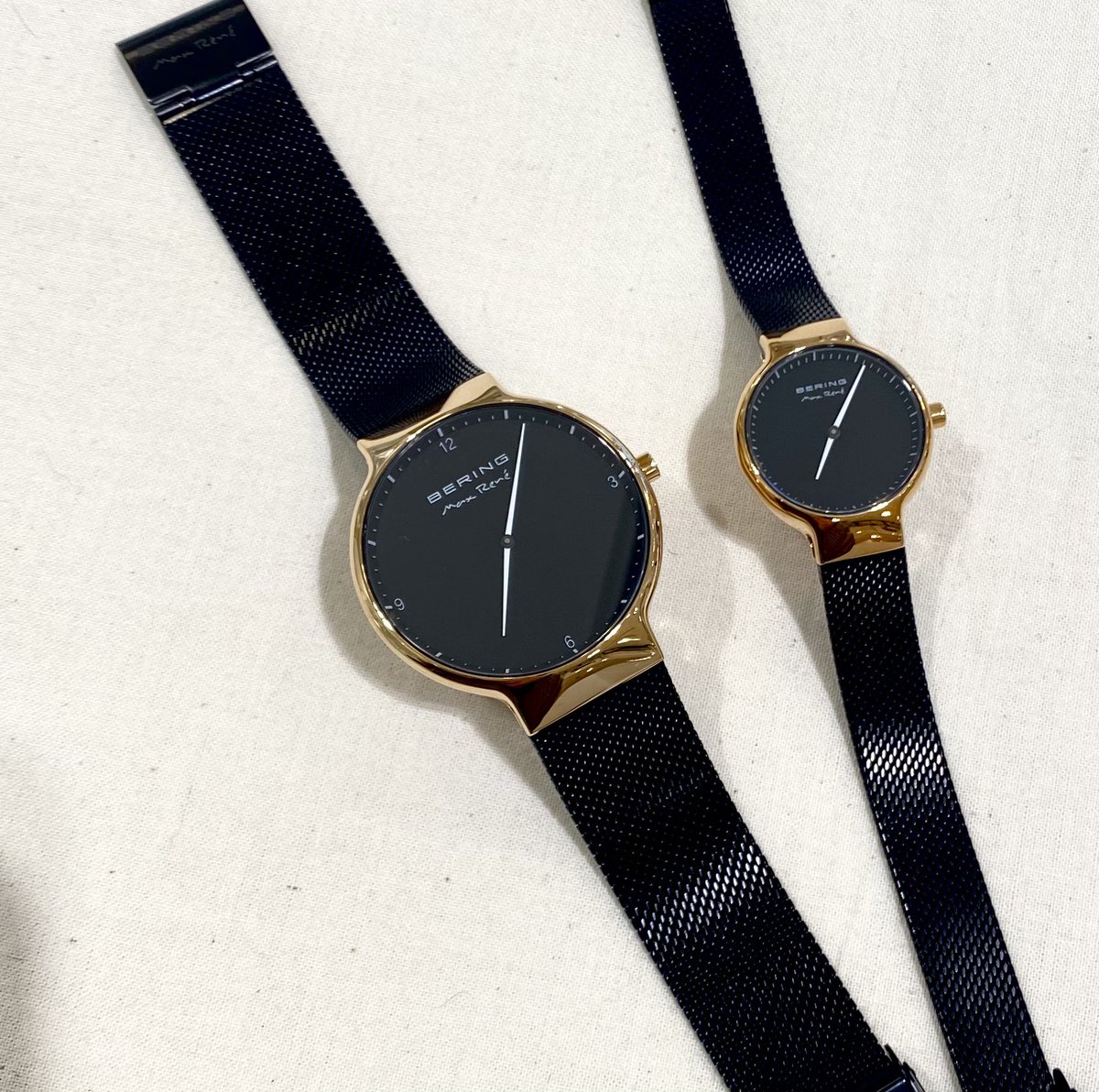 BERING_Japan's tweet photo. /
再入荷商品!
一本ずつなので早いもの勝ちです!
\
#MaxRene のブラック×ローズゴールドの40mmと27mmが #再入荷 致しました!!
在庫の関係で店頭分しかご用意がないので、気になる方は是非ご検討くださいませ😊
【品番】15540-262,15527-262
【価格】各¥29,700(税込)
#ベーリング #BERING https://t.co/6E5d0IPArW