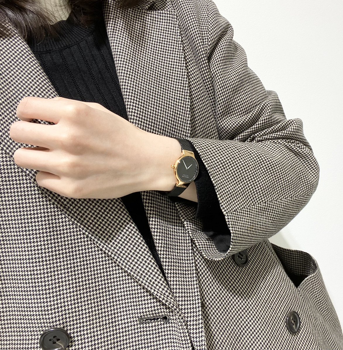 BERING_Japan's tweet photo. /
再入荷商品!
一本ずつなので早いもの勝ちです!
\
#MaxRene のブラック×ローズゴールドの40mmと27mmが #再入荷 致しました!!
在庫の関係で店頭分しかご用意がないので、気になる方は是非ご検討くださいませ😊
【品番】15540-262,15527-262
【価格】各¥29,700(税込)
#ベーリング #BERING https://t.co/6E5d0IPArW