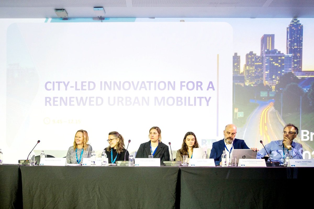 .<a href="/SUMP_PLUS_EU/">CIVITAS SUMP-PLUS</a> <a href="/H2020_SPROUT/">SPROUT</a> <a href="/CIVITAS_ReVeAL/">CIVITAS ReVeAL</a> <a href="/H2020_MOMENTUM/">MOMENTUM</a>  <a href="/Harmony_H2020/">Harmony-H2020</a> help #cities adopt new #urban #mobility systems with data analysis &amp; scenarios modelling. They support a transition towards sustainable, low-carbon #mobility by providing tools &amp; resources to cities.