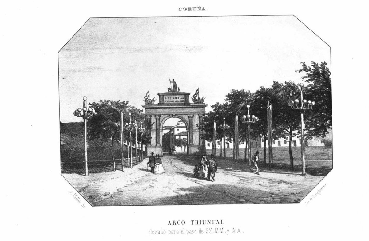 Ando a ler cousas sobre a visita da raíña Isabel II á Coruña en 1858. O cronista oficial da viaxe Juan de Dios de la Rada y Delgado fala da cidade e da súa historia, e da detalles sobre a recepción municipal. Por exemplo, fala do arco de triunfo colocado para a ocasión.