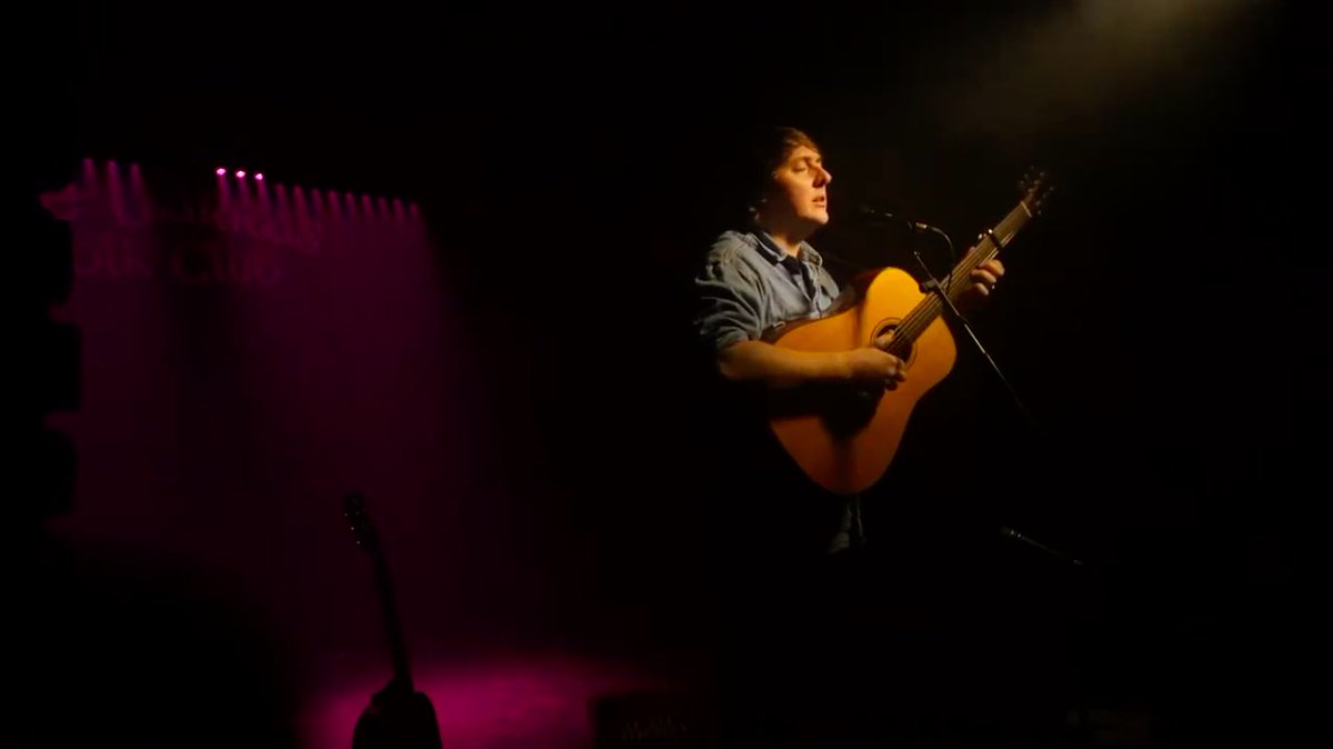 DeBarraFolkClub's tweet photo. John Blek returns to #DeBarras Sun 23rd of April touring his brilliant new record ‘Until the rivers run dry’ recorded in @Wavefieldstudio
Tix onsale now
Link in bio:
#DeBarras #FolkClub #JohnBlek #Folk #Clonakilty #WestCork #BestCork #UntilTheRiversRunDry #WavefieldRecording https://t.co/OyRZ3Pk5nR