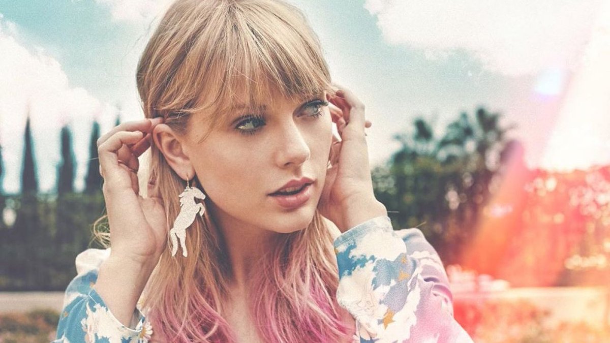 PopBase's tweet photo. Taylor Swift was Spotify's most streamed artist on Valentine's Day. https://t.co/DLs2vf3smh