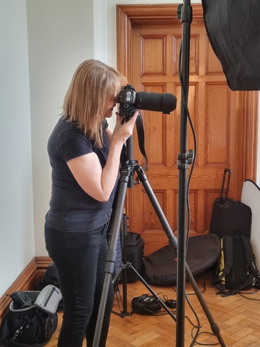 UoMWomen@Manchester (@uomwomenatmcr) on Twitter photo Jill has already taken some brilliant photo's for our Wall of Women. We are taking a break at 11.15 but will be back at 12 for our second session of the day. Thank you to all the women who have had their photos taken so far. <a href="/UoMEandD/">Equality & Diversity</a> <a href="/OyebanjiAdewumi/">Oyebanji (Banji) Adewumi MBE</a> <a href="/AdeleMMacK/">Adele MacKinlay</a> <a href="/UoMStaffNet/">UoM StaffNet</a> Jill has already taken some brilliant photo's for our Wall of Women. We are taking a break at 11.15 but will be back at 12 for our second session of the day. Thank you to all the women who have had their photos taken so far. <a href="/UoMEandD/">Equality & Diversity</a> <a href="/OyebanjiAdewumi/">Oyebanji (Banji) Adewumi MBE</a> <a href="/AdeleMMacK/">Adele MacKinlay</a> <a href="/UoMStaffNet/">UoM StaffNet</a>