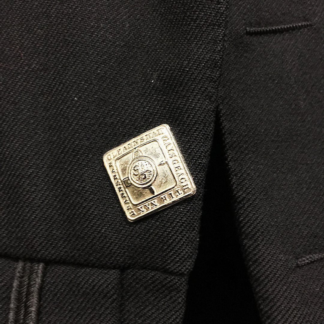 meyer_mortimer's tweet photo. A Scottish Highland doublet we made for a customer in 1949. The doublet is worn with a #kilt or #trews and is strictly evening wear.  

https://t.co/28TQt3kgan

#savilerow #bespoke #highlanddoublet https://t.co/4p5tDEXpXl