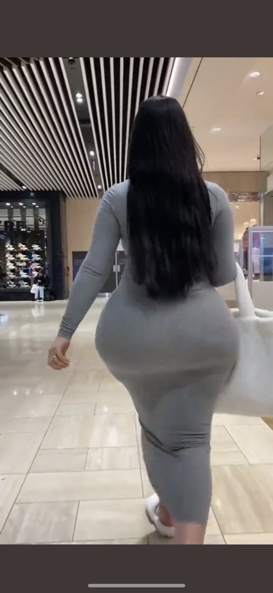 سيبك من انك جامد وبتغير عليه والكلام ده لو هي فعلا جااامده كده يبقا تمامك معرف نفسك في فحل بكل سريه تحكي وتفضفض معاه عن الوحش المرعب الفبيتك  ومدمره هرموناتك بلحمه  خااص بكل سريه