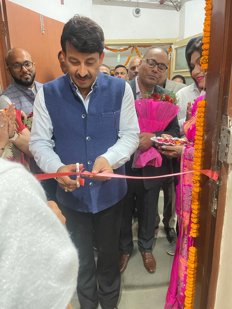 elevateiss's tweet photo. Today our Honarable MP and @BJP4India star campaigner Shri @ManojTiwariMP ji has Inaugurated our new venture Elevate Infra Solutions &amp; Services Pvt. Ltd. office in Connaught place &amp; wished us for best future endeavours. https://t.co/lMCRllATB3