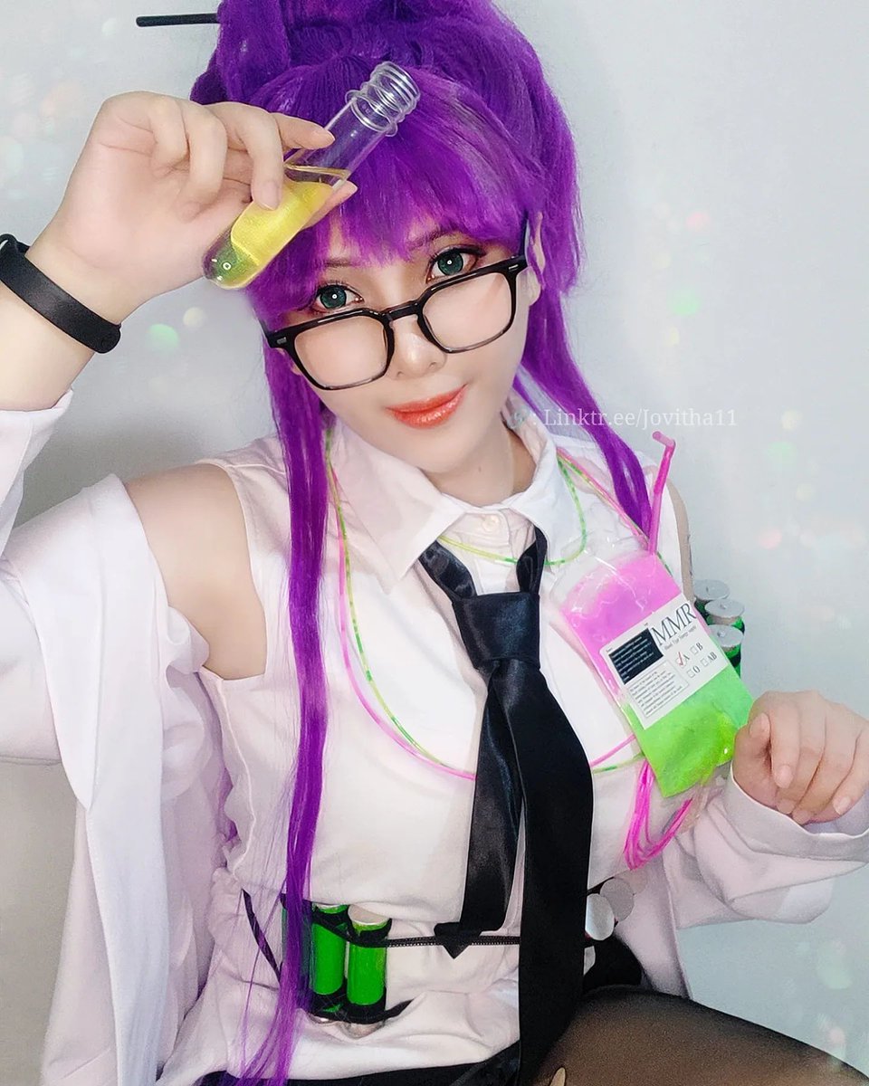 WfCos's tweet image. 🇺🇲 This's NIKKE's last post in our gallery. We had a lot of amazing cosplays and fanarts, which drove us crazy.
So what do u think of a scientist now?🤤
.
💜 Cosplay Month: NIKKE 💜
🧪 Ether 🧪
😍 Cosplayer: @jovitha011
.
🤍 #nikke #goddessofvictory #nikkeether #coswf 🤍