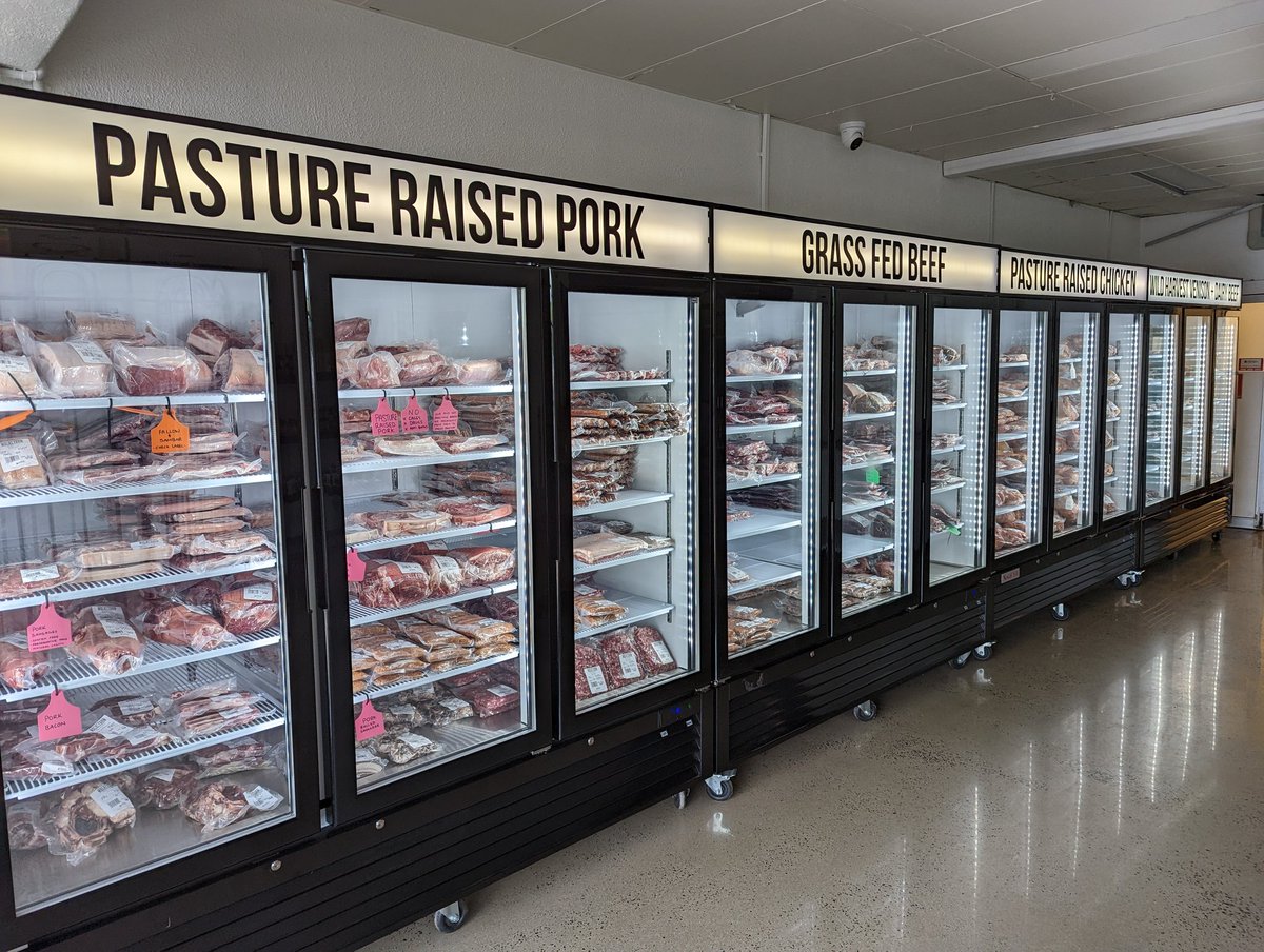 JakeWolki's tweet photo. Stocked and ready to rock.
#wolkibutchery #staffless https://t.co/AONZNafayB