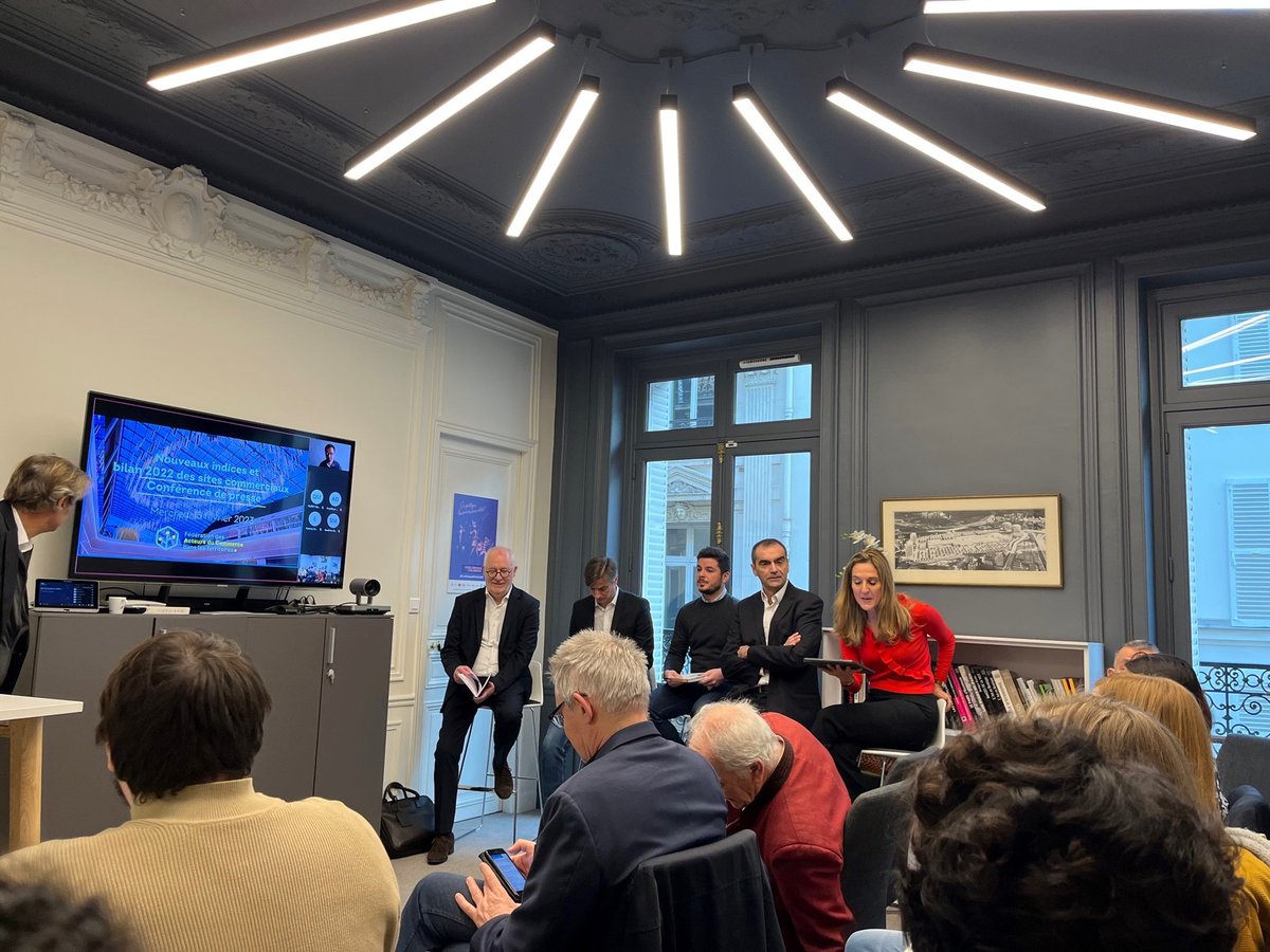 [Info du jour] Thierry Heude, DG de Quantaflow, intervenait ce matin à la conférence de presse de la Fédération des Acteurs du Commerce dans les Territoires (FACT) pour présenter l'indice national de fréquentation des centres commerciaux FACT/Quantaflow.