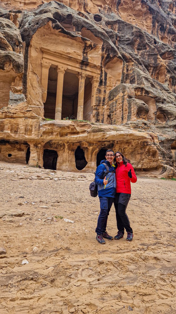 hoyviajamosweb's tweet photo. Este fue el acceso a la Pequeña #Petra. Esta zona es de acceso gratuito y está próxima a #WadiMusa (centro de visitantes de Petra)

ℹ️ Cuando lleguéis al final de la ruta aprovechar para probar el #Cafe ☕️ #Jordano. https://t.co/BlnWEofz8W