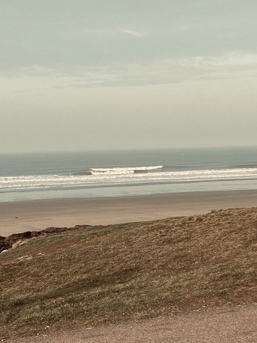 A few fun ones, early doors 
#surfingisfun