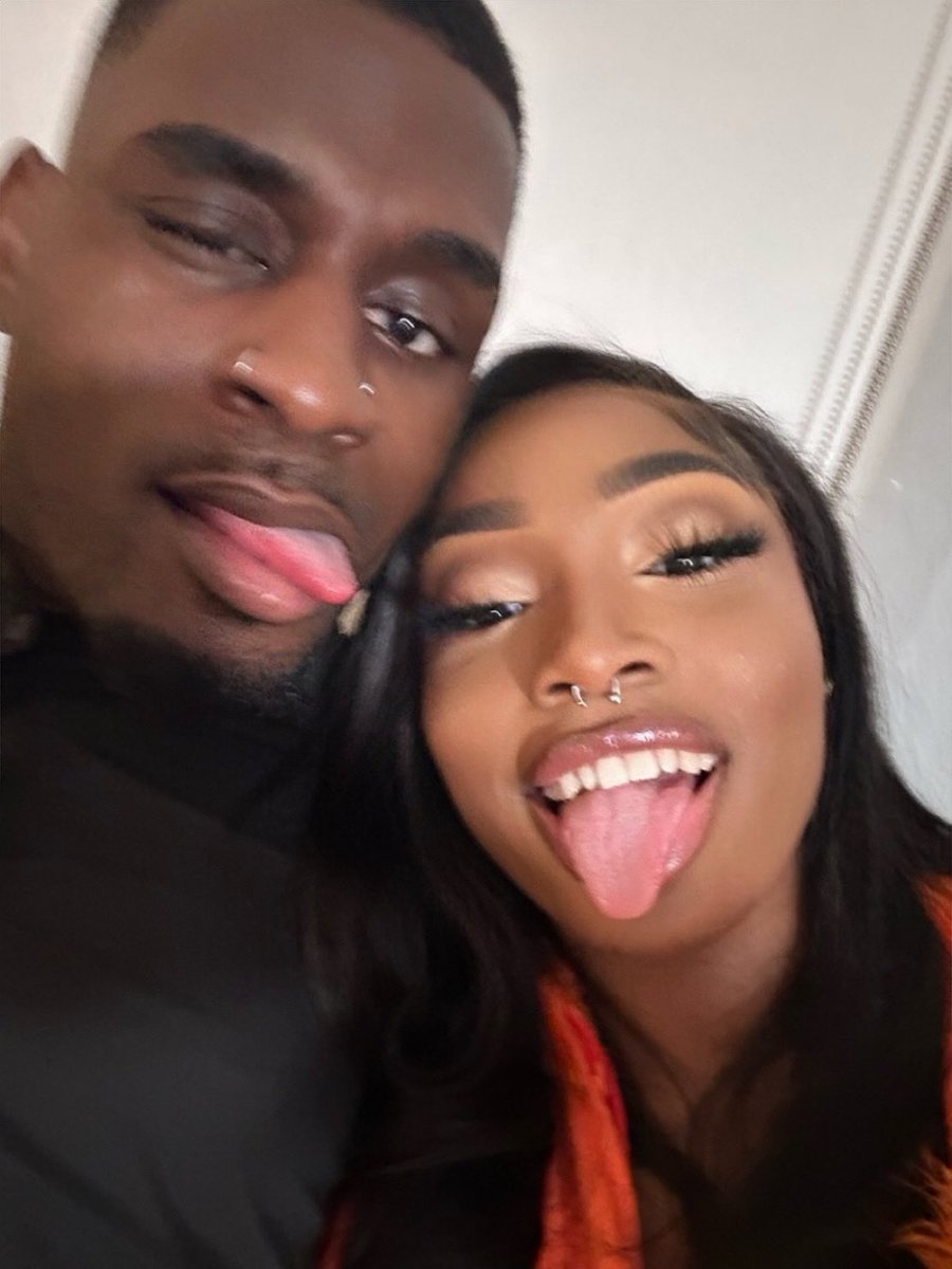 K💕 on Twitter: "Uncooked ass meat😔😔😔 dry ass food😔😔 them ballons ugly