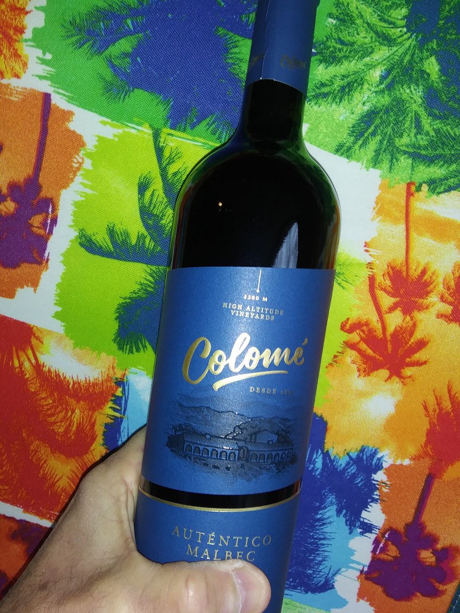 AlVuona's tweet photo. A perfect everyday wine: Bodega Colome: 2020 Autentico Malbec, Argentina. Very alluring with blackberry and blueberry aromas. Full bodied along with plush, dark fruit flavors and a lingering finish. SRP $35
@alvuona,@telegramdotcom,#WICN905,#wine,#winelovers #colome https://t.co/sH08YIldcl
