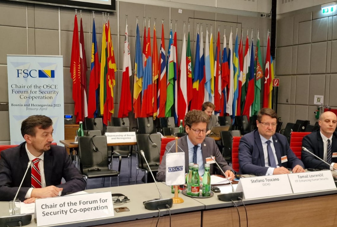 SinisaBencun's tweet photo. Mine contamination is long-term challenge to human security in many @OSCE states. FSC Security Dialogue with panelists from 🇨🇭@theGICHD 🇸🇮@ITFsi  🇹🇷#TURMAC and 🇧🇦MoDBiH - focusing on floods effect on mines. 5x increase in civilian casualties in 2022 vs. 2021 in 🇺🇦. #BiHFSC23 https://t.co/F7LQWwcxrn