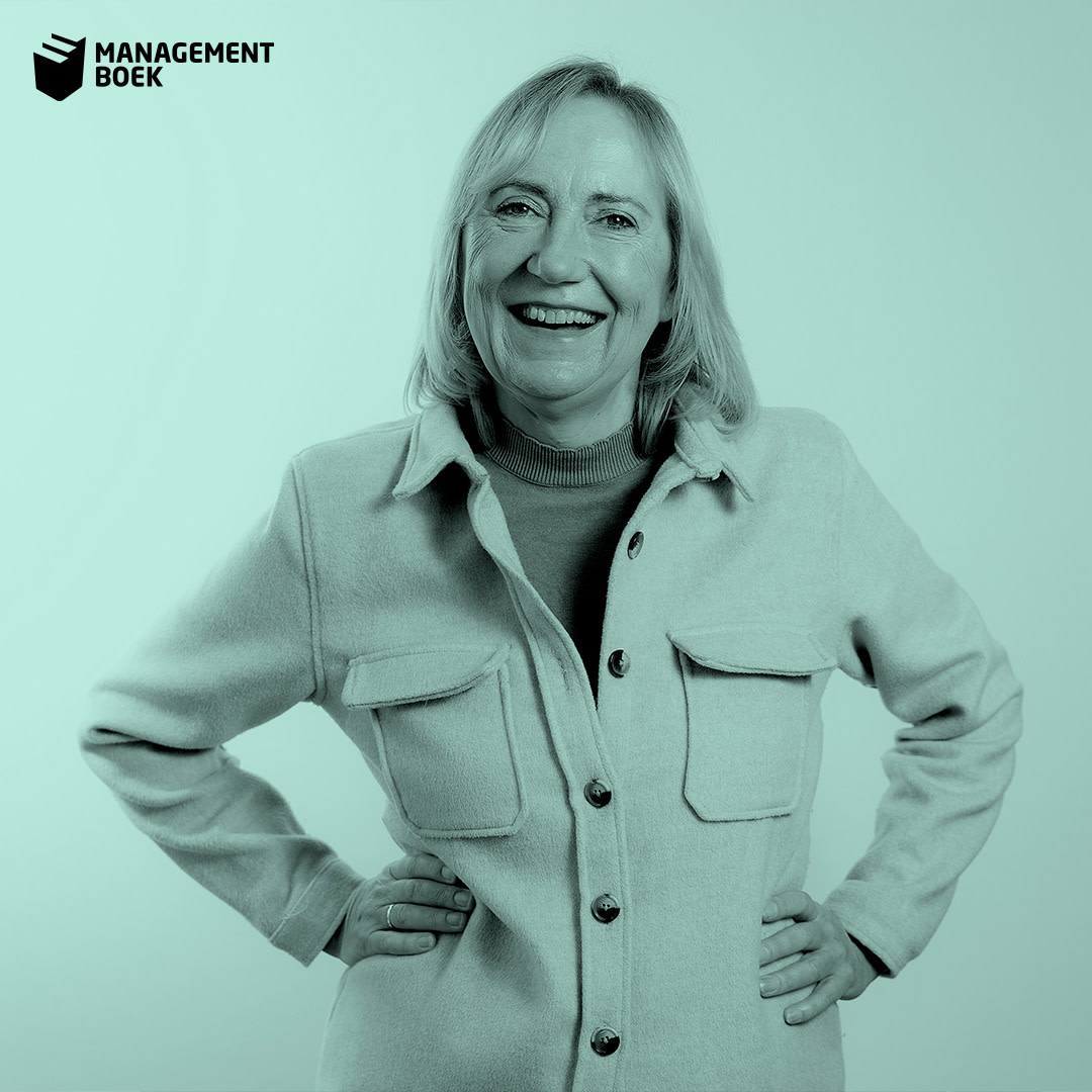 Contentmarketing via LinkedIn is heel belangrijk - En dus schreef <a href="/InaBoer/">Ina Boer</a> 'Zo bedenk je de perfecte post op LinkedIn', een boek dat niet over de knopjes maar wel over het algoritme en de inhoud gaat. Want we willen allemaal zichtbaar zijn. Een interview: bit.ly/3IquKH1