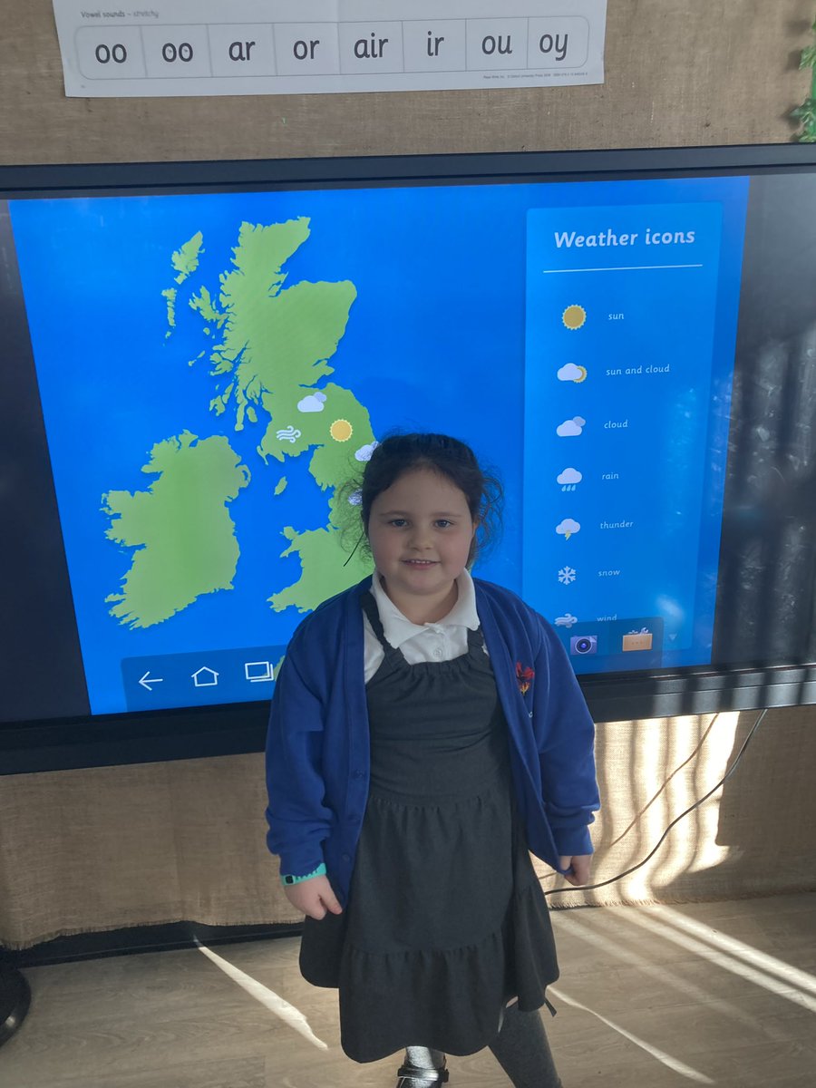Year 1 have been turning their hands to weather forecasting! Hopefully they can find some sunshine and blue skies for half term!