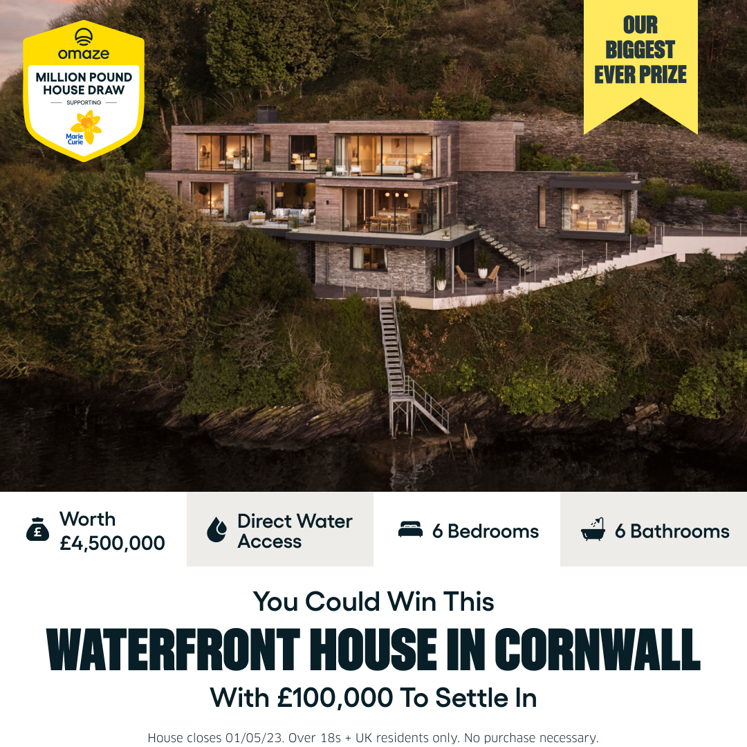 OmazeUK's tweet photo. This waterfront property valued at £4,500,000 overlooks the stunning River Fowey on the Cornish Riviera. Enter now