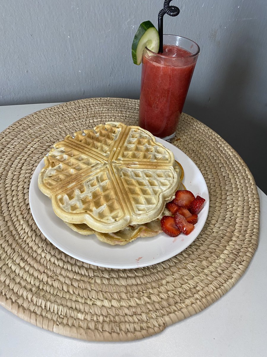 tessas_kitchen's tweet photo. Fooooddddddd❤️🫶🏻🥳 #ASUU #joker2 #Foodie #foodtray #ValentinesDay https://t.co/6POeSq7HZk