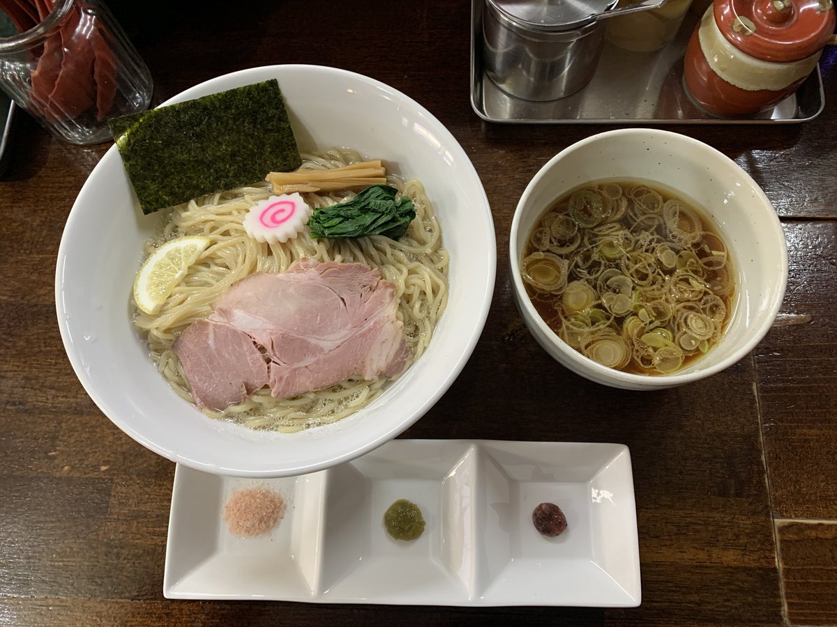 milsama41017's tweet photo. 麺処  むら井@春日部
「昆布水つけ麺  醬油」

昨日！帰る前に皆さんのpost見て昆布水をと久しぶりに此方へ👍👍👍
ドュルドュル昆布水の醬油つけ汁を纏った麺はやはり美味かった🌸🌸🌸 https://t.co/PRY3Kmb6M1