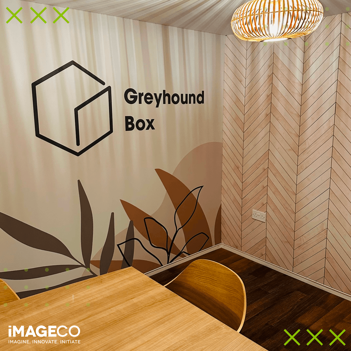 ImagecoPrint's tweet photo. We all love a glow-up, especially when it looks this good 😍

Our team headed over to @GreyhoundBox and worked their magic using our new @PongsGroup, #DESCOR product.

If we do say ourselves, we love it. Take a look at how we transformed their boardroom from bland to beautiful👇🏻 https://t.co/8I9WdYVCYZ