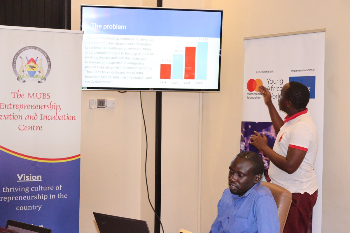 MUBS_Entreship's tweet photo. We're going through business pitch practice with the guidance of our mentors and getting feedback from the EIIC team.

#NSSFHiInnovator #MUBSEIIC https://t.co/B1lzWKHAAo