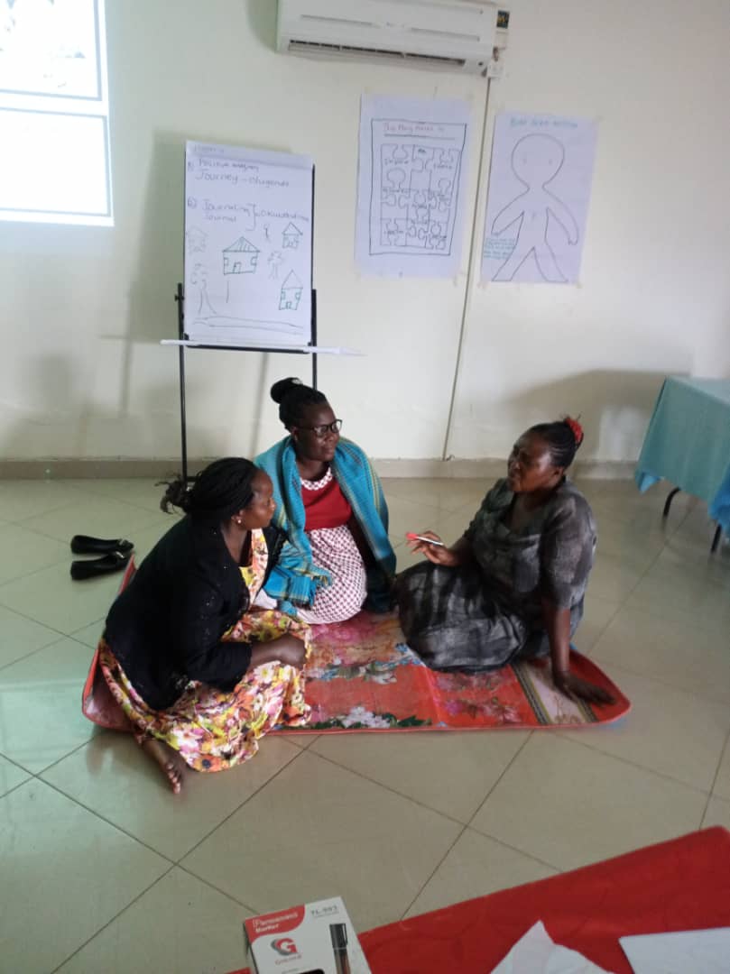 SeekGsp's tweet photo. SEEK GSP role play for adolescents during the training of health workers in Mukono District. #seekgsp #seekgsptraining #mentalhealth #groupsupportpsychotherapy https://t.co/Ui9x2IcWJ2