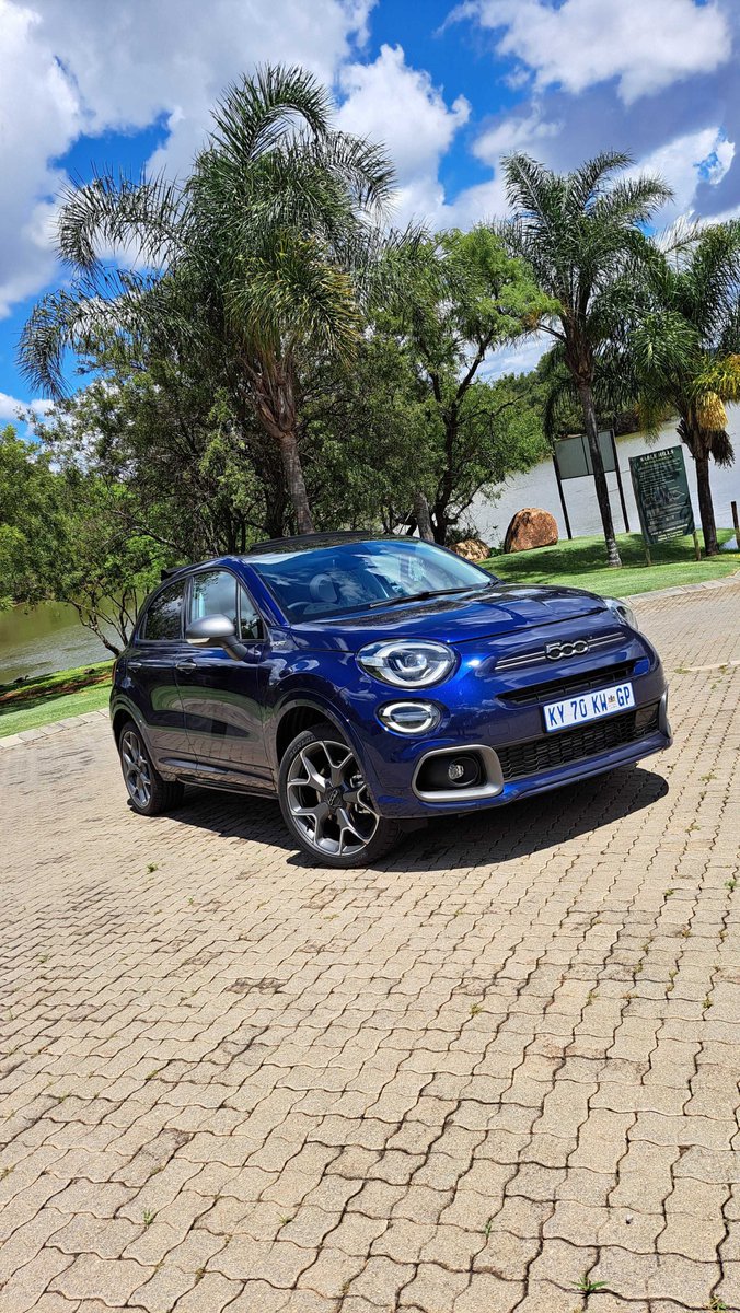 AutoTraderSA's tweet photo. We're out feeling the wind in our hair at the latest Fiat 500X update, with extendable soft top roof. Check it out!
#Fiat500x #FiatSA #funescape #lifestyle #italian #italiancars #italy #italiancarsofinstagram #italiancarsoffacebook https://t.co/wGy0wwg9z6