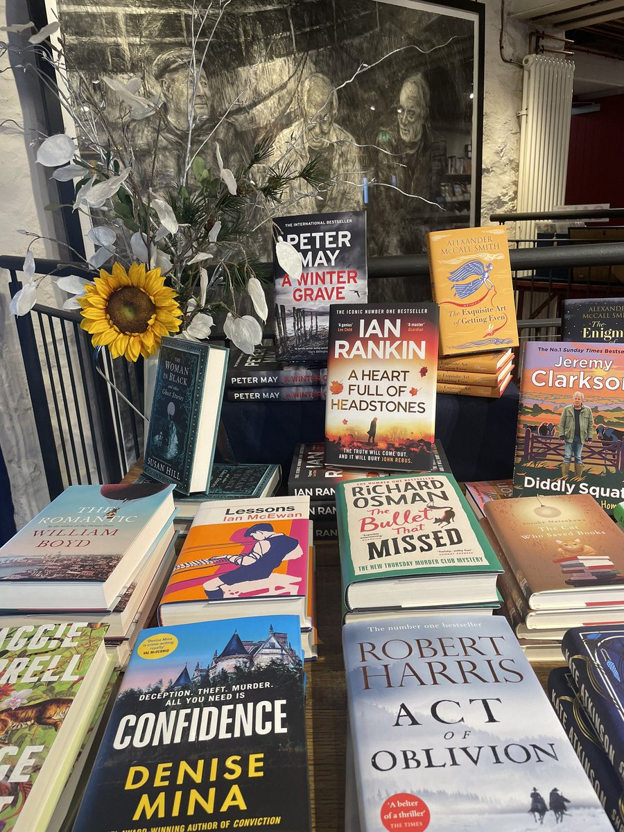 A wee looky round my favourite bookshop now @thewatermill 
#BookTwitter #independentbookshop #booknerd