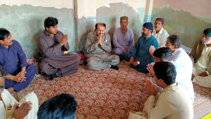 NoonariShafqat's tweet image. Today 15.02.2023

#Mr #Mehran #Khan #Shoro #sb,Young Brother Of Minister Irrigation Sindh, MPA PS62 HYD Mr Jam Khan Shoro sb, Offered Condolences with Mr Raza Muhammad Mallah on Sad Demise of his Brother at Village Budhani UC 143 TMC Qasimabad PS62 HYD
@jamkhanshoro @MehranShoro