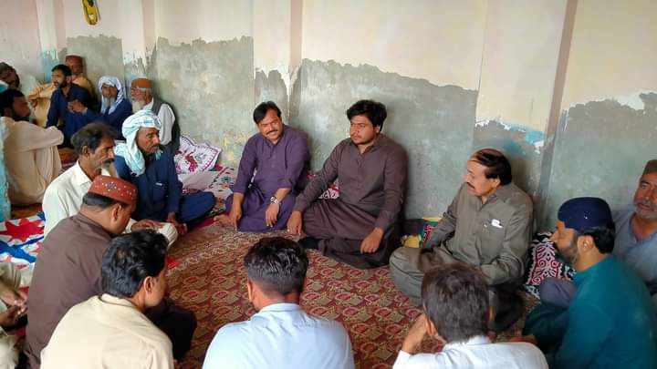 NoonariShafqat's tweet image. Today 15.02.2023

#Mr #Mehran #Khan #Shoro #sb,Young Brother Of Minister Irrigation Sindh, MPA PS62 HYD Mr Jam Khan Shoro sb, Offered Condolences with Mr Raza Muhammad Mallah on Sad Demise of his Brother at Village Budhani UC 143 TMC Qasimabad PS62 HYD
@jamkhanshoro @MehranShoro