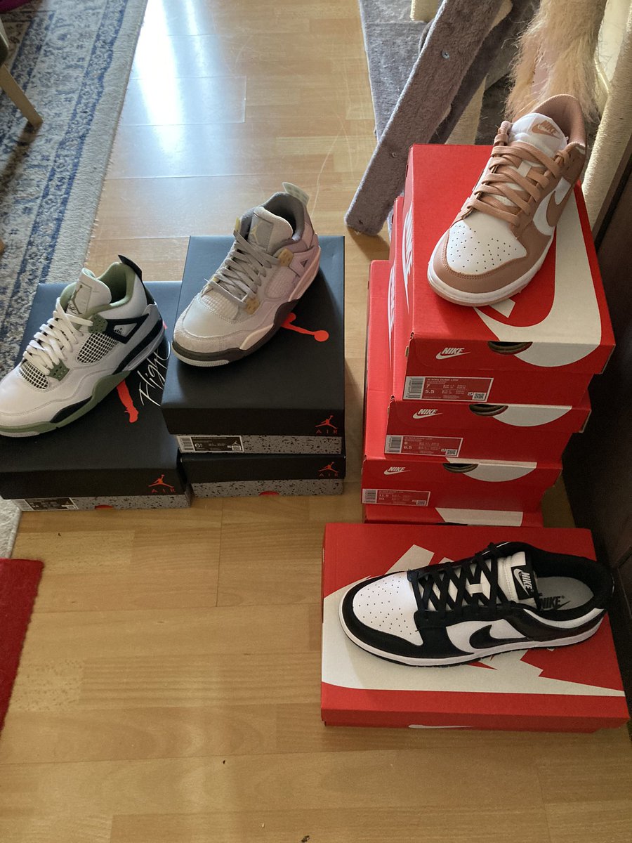 Cheeesy (@cheesy_runnerr) on Twitter photo Some snkrs in hand for my AC0 clients , still missing some seafoams, crafts and fushias 💤
Big thanks to my AC0 customers , CG, B0ts avec Tools ❤️
<a href="/NotifyFrance/">Notify France 🇫🇷 - Cook Group Français</a> <a href="/whentocopnotify/">WhenToCop? Notify</a> <a href="/utools_/">uTools</a> @uSNKRS
@EasyPayAio <a href="/ToolsLiquid/">Liquid Tools</a> <a href="/DispurGen/">DispurGen</a> - Nike SL07 : discord.gg/5xVXe7KRqW Some snkrs in hand for my AC0 clients , still missing some seafoams, crafts and fushias 💤
Big thanks to my AC0 customers , CG, B0ts avec Tools ❤️
<a href="/NotifyFrance/">Notify France 🇫🇷 - Cook Group Français</a> <a href="/whentocopnotify/">WhenToCop? Notify</a> <a href="/utools_/">uTools</a> @uSNKRS
@EasyPayAio <a href="/ToolsLiquid/">Liquid Tools</a> <a href="/DispurGen/">DispurGen</a> - Nike SL07 : discord.gg/5xVXe7KRqW