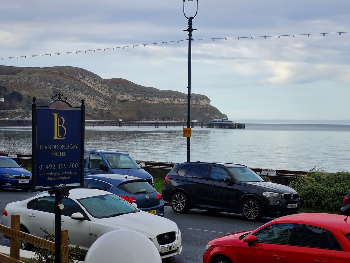 Ray Smith tweet media