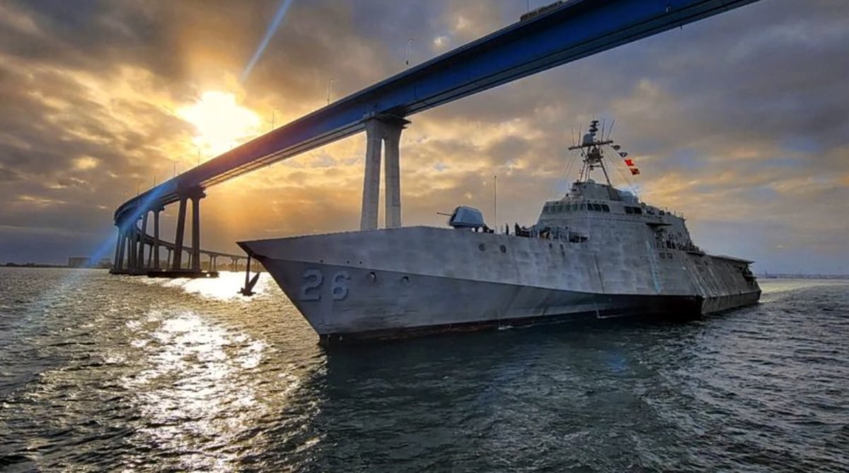 USS Mobile (LCS 26) Independence-variant littoral combat ship in San Diego - February 13, 2023 #ussmobile #lcs26

SRC: INST-yellowmanbb