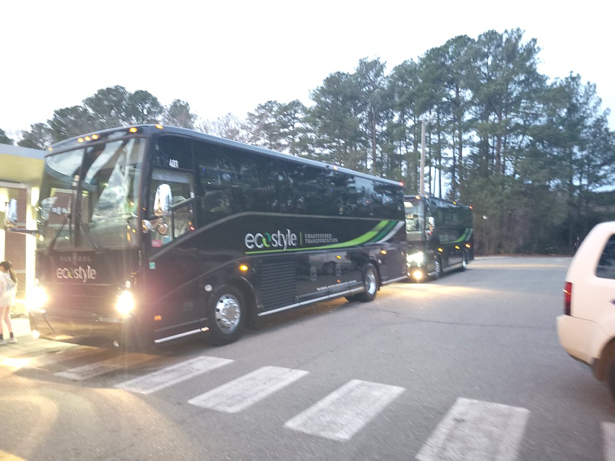 GlenwoodGator's tweet photo. Who's ready for a field trip? Our 5th grade team is !!! Follow us on our journey @chccs #gmesexplore #gmesdiscover https://t.co/k1K4b6ZcXl