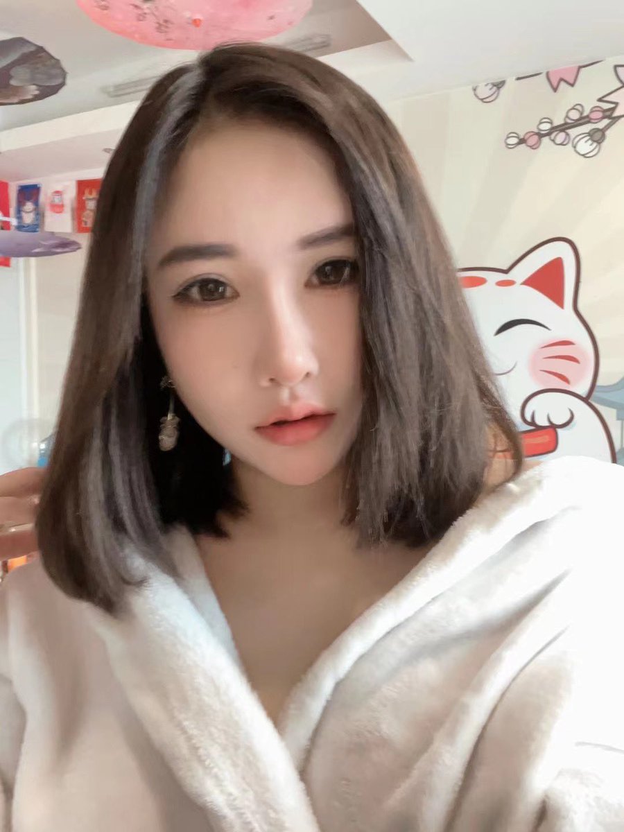 Kevin31911269's tweet photo. 无锡，梅里古镇  咪宝  5张一次  8两次  身材完美，骚气十足，服务也不错，属于主动型，看对眼冲 https://t.co/sTLNz6gXIr