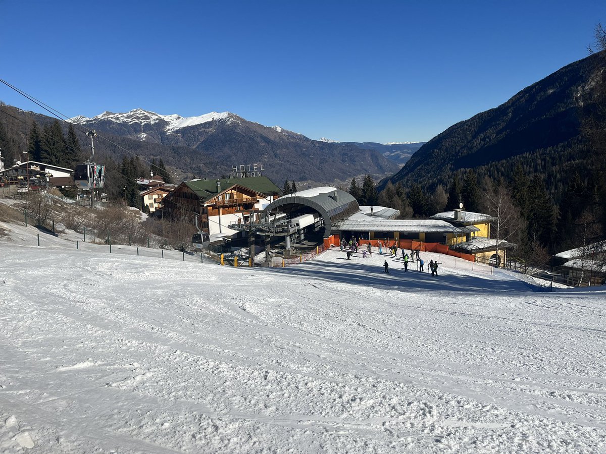 Langley Park Ski tweet media