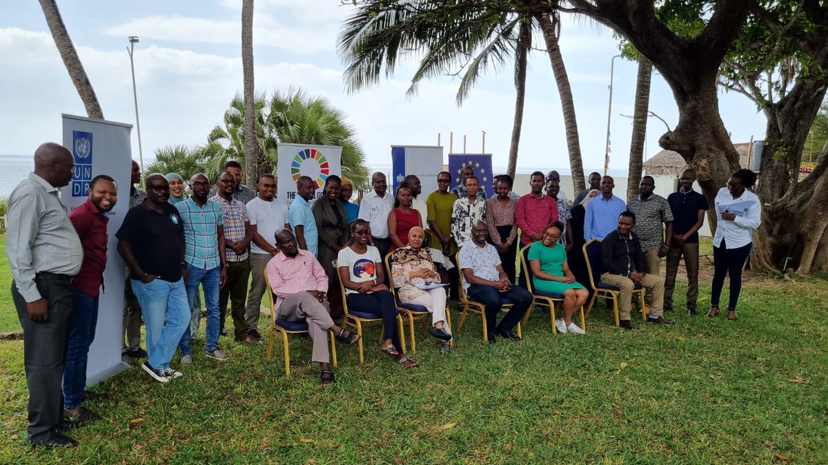 KwachaAfrika's tweet photo. Kwacha Afrika is among the selected 10 implementing partners currently undergoing a 3 days workshop supported by @UNDPKenya ,aimed at enhancing the CSOs capacity to the implementation of #PLEAD2 program objectives within their regions. https://t.co/kzWweJthJk