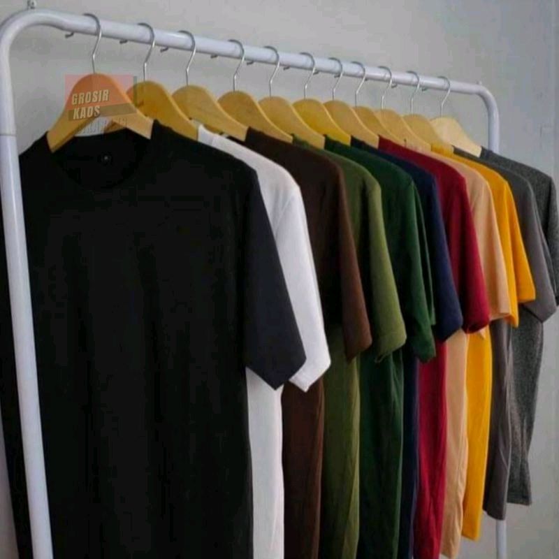 Amint06's tweet photo. Cek {LANGSUNG PABRIK} KAOS POLOS / KAOS OBLONG Pe soft dengan harga Rp2.300 - Rp15.000. Dapatkan di Shopee sekarang! https://t.co/cPbEqwWemT https://t.co/iPsnFNNTRU