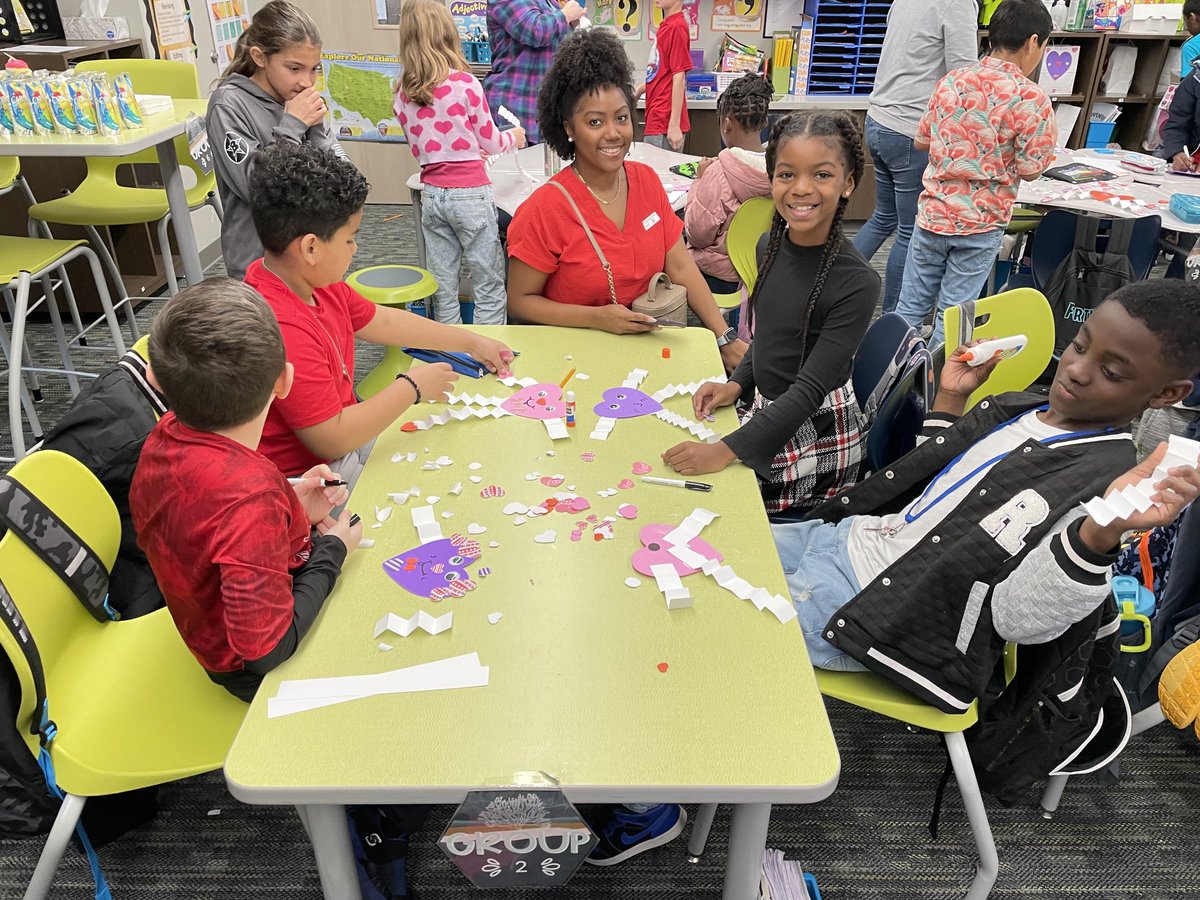 CyprusGE's tweet photo. Friendships are being made on Cupid’s day! Thank you PTO and room moms for planning and hosting a fun party of bingo, crafts, and sweets! @HumbleISD_GE @GrovesPto @Angela_bland1 #friendshipparty #bekind #spreadlove #energybus https://t.co/g5r6zc5ThA