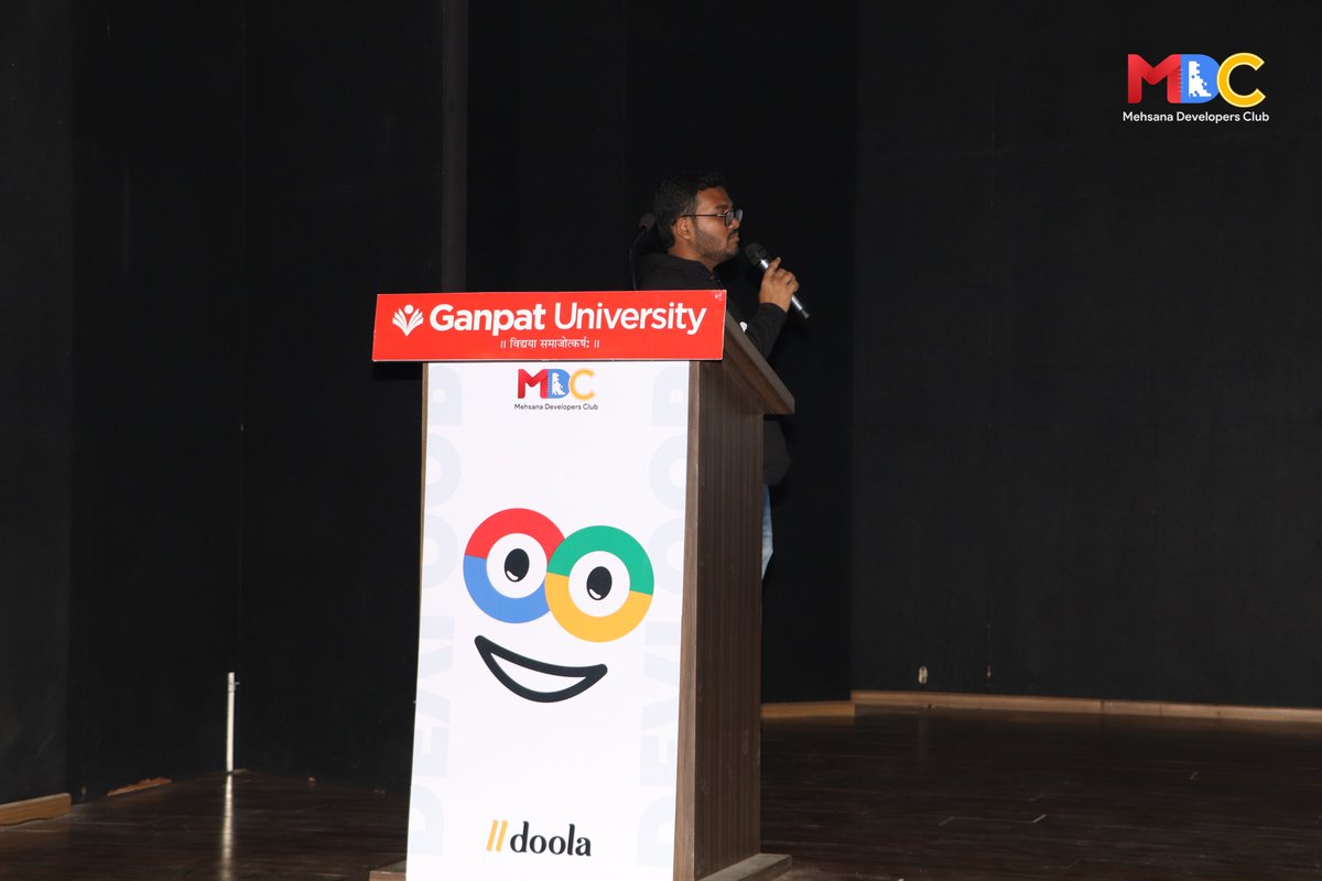 Throwing it back to the electrifying Welcome session at Devloop 2.0. The organizers set the stage for an unforgettable event- welcoming attendees, speakers, and thanking sponsors.

#devloop #mehdevclub #mdc