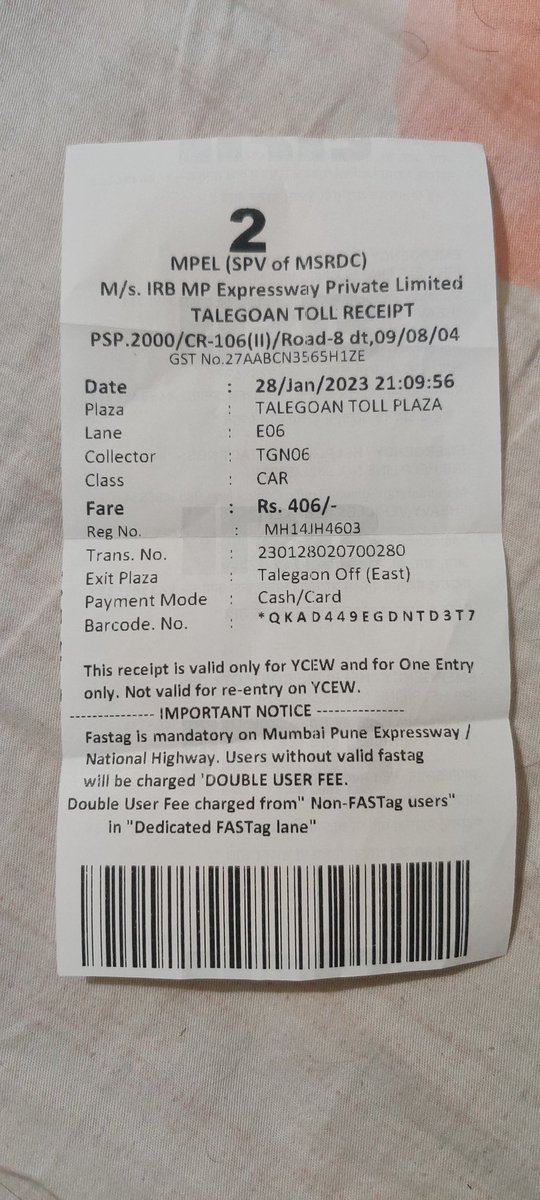 BuddyVampire's tweet photo. I have been charged more then double on talegoan toll plaza at Mumbai pune expressway. Have already raise ticket 3264214172 but no resolution. Such a huge fraud might be done on a daily basis. 

@Paytmcare @Paytm @FASTag_NETC https://t.co/NcHlqG6gop