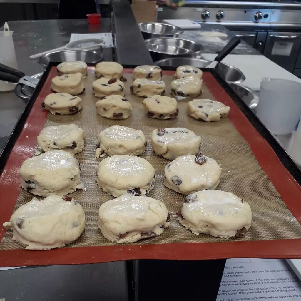 So please to welcome and meet our new catering applicants undertaking transition activities today, looking forward to a cream tea this afternoon! <a href="/chelmsfordcol/">Chelmsford College</a> instagr.am/p/Corq6f2opD5/