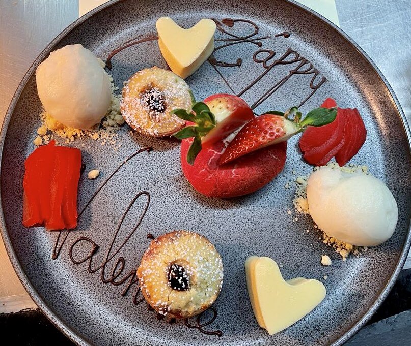 Last night tonight (Wednesday 15th)…Enjoy this incredible dessert sharing platter on our mouth-watering St Valentine’s Day Menu. Book now! 
parksedgebarandkitchen.com/reservations/
#ValentinesDay #Brixton #Dulwich #HerneHill #SouthLondon #LondonRestaurant <a href="/hernehillforum/">Herne Hill Forum</a> @southlondonmag