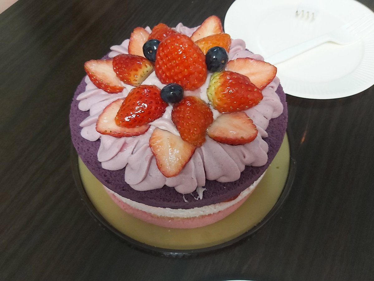 1-day-late Birthday cake